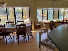 Lakehouse on Weoka Cove, Lake Jordan - Image 3