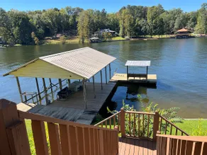 Lakehouse on Weoka Cove, Lake Jordan - Image 2