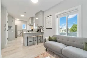 Charming 2BR Lane Way Home - Image 5