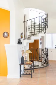 La Clé: Luxury, Sea View, Terrace, Parking in Hyères - Image 3