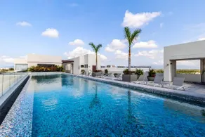Hi-end-fully supplied, Parking, Views, Gym & Pool - Image 2