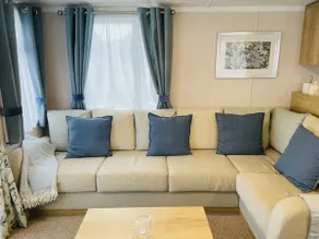 Durdle Door Holiday Home - Image 2