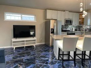 The Starry Night Apartment - Image 3