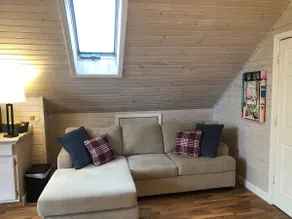 Vastu Chalet by the Lake - Image 2