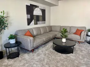 Cozy Riverton Retreat! Sleeps 10 - Image 3