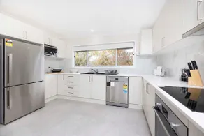 10 Wallis street - Image 5