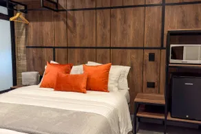 Room in the heart of the 70-WIFI and AC - Image 3