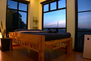 Quiet villa, garden and rice fields - Image 3