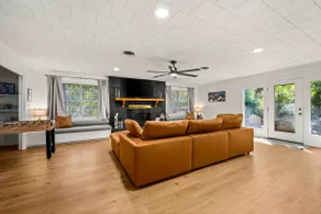 Katie's Place-Newly Renovated - Image 2