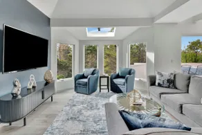 Modern Sunlit Coastal Retreat - Image 2