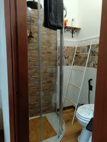 Studio apartment in the city center - Image 4