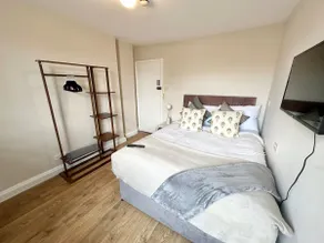 Snug studio flat in Camden - Image 3