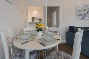 Cosy flat in Leigh - Pass the Keys - Image 4