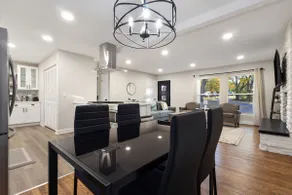 Beautiful Ranch Home in Lisle - Image 2