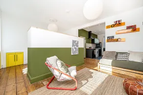 Funky Studio By The Beach - Image 5