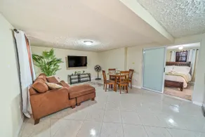 Your Island Home Apt - Image 3