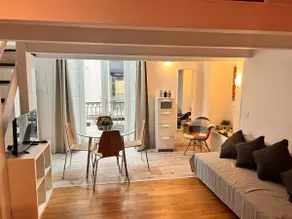 Beautiful two-room apartment with loft near the Royal Palace - Image 3