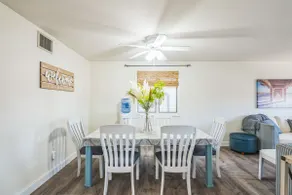Castaway Cove Cottage - Image 5