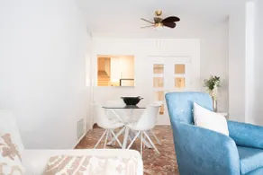 Ronda Suites 193 junto a hospitales y cerca centro con Parking Gratis - Image 4