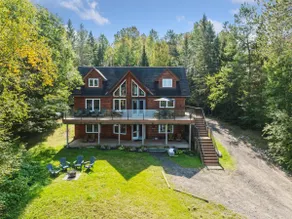 SZNS Luxury Hygge Lakefront Cottage w/ Hot Tub - Image 2