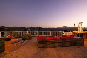 Mountain View Paradise - Image 5