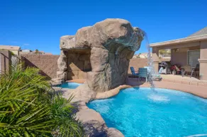 The Grotto | Pool | Spa | 3bd | Views | Sleeps 10 - Image 3
