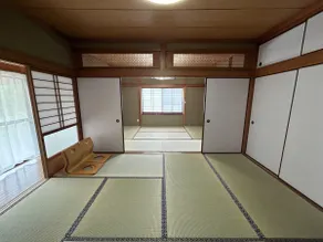 山に囲まれた静かな山の家！全て貸切の一棟貸しPOTENT HOUSE KURAOKA - Image 4