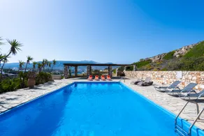 Beautiful stone-build maisonette with a view - Image 5