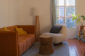 Spacious 3 bedroom one street pyramid - Image 5