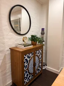 Village Brownstone - Image 4