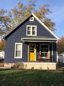 Farmhouse Charm - Image 3