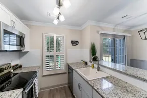Golf Oasis Modern Townhome! - Image 4