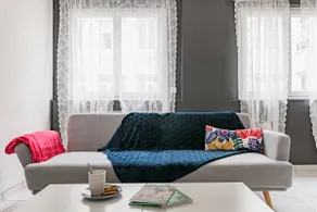Large 85 m² 2-bedroom apartment Downtown • 7 guests Wi-fi - Image 2