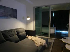 Modern luxury Apartment in chatuchak - Image 4