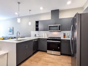 329 Classy 1BR |2 Min to NJ Transit | Free Parking - Image 4