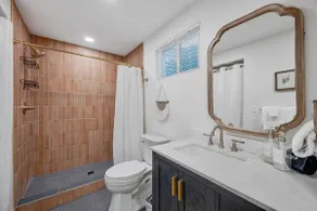 Modern Western Garden Level Apt – Newly Renovated! - Image 5