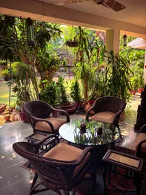 Art House 8MH | Sainik Farms | Villa with Big Lawn - Image 3
