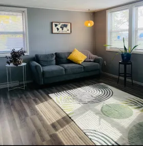 Walkable 1BR Apt Near Notre Dame | Fire Pit - Image 2