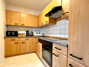 Modern apartment with balcony - Image 5