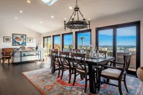 Luxury Home Atop the Hills - Image 3