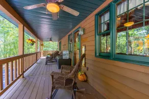 Exciting New Family Friendly Retreat - Image 4