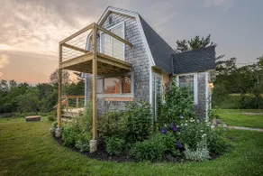 Cozy Lakeside Getaway | Seven Tree Cottage - Image 4