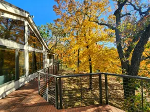 Oak Savanna Retreat | 5 bedrm, 7 mi to Mayo Clinic - Image 2