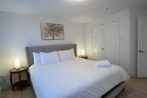 Cozy & Spacious 3BR Home in Moncton - Image 3