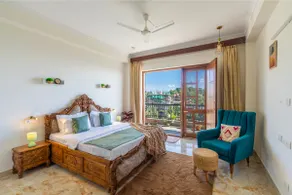 2BR Home with Dreamy Views | Close To Kasauli - Image 4