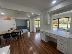 Country Oasis in the City - Image 2