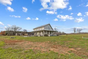 Modern Barndominium. 5 BR. Sauna. Firepit. 11 acre - Image 3