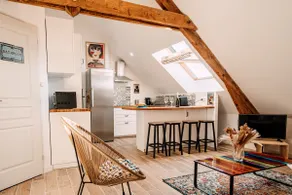 Le Mansard SPA - Elegant 3-bedroom - Private Sauna - Balneo - Image 2