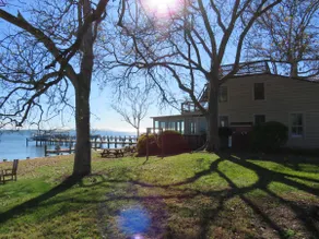 Island View House - Image 5