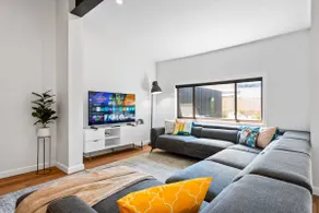 Newcastle Escape 4-Bedroom House - Image 4
